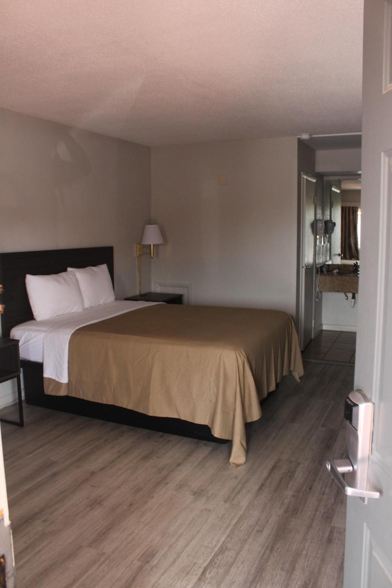 Vip Inn And Suites ハンツビル エクステリア 写真